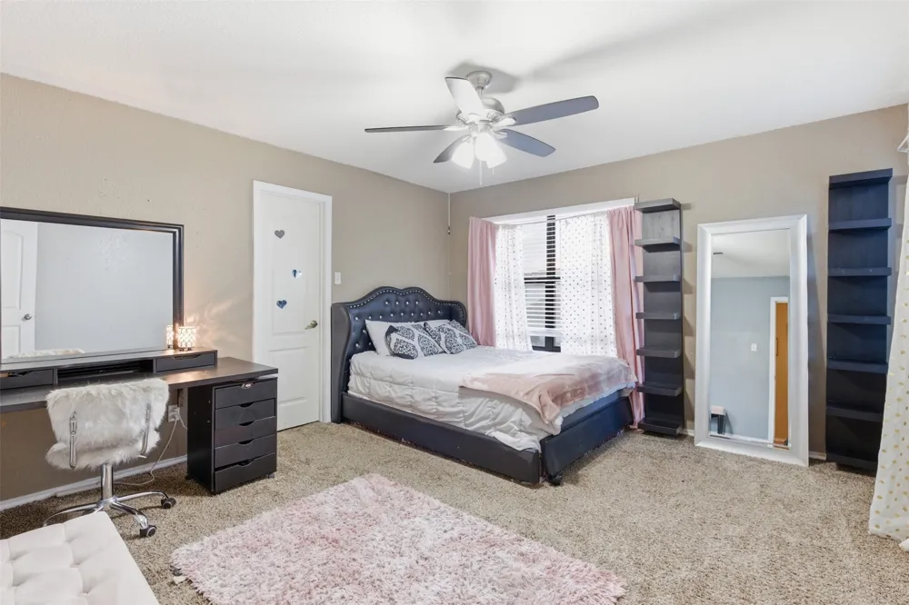 5701 Malarkey Road Del Valle, TX 78617
