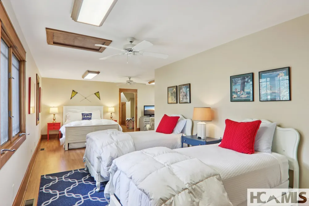 46 Mills Creek Drive Lake Toxaway, NC 28747