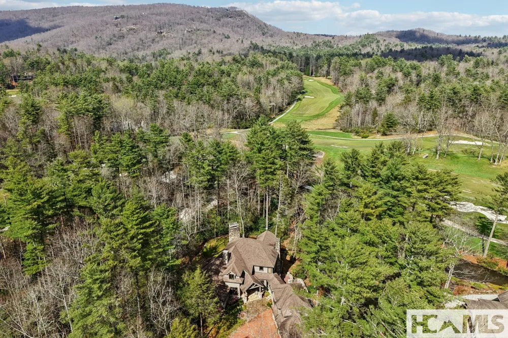 46 Mills Creek Drive Lake Toxaway, NC 28747