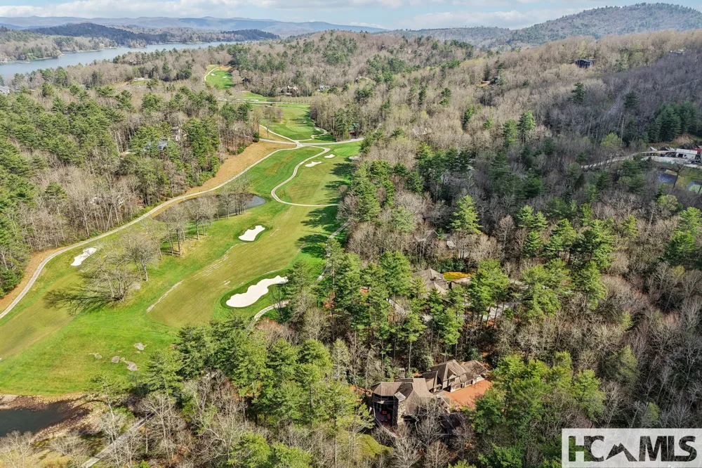 46 Mills Creek Drive Lake Toxaway, NC 28747