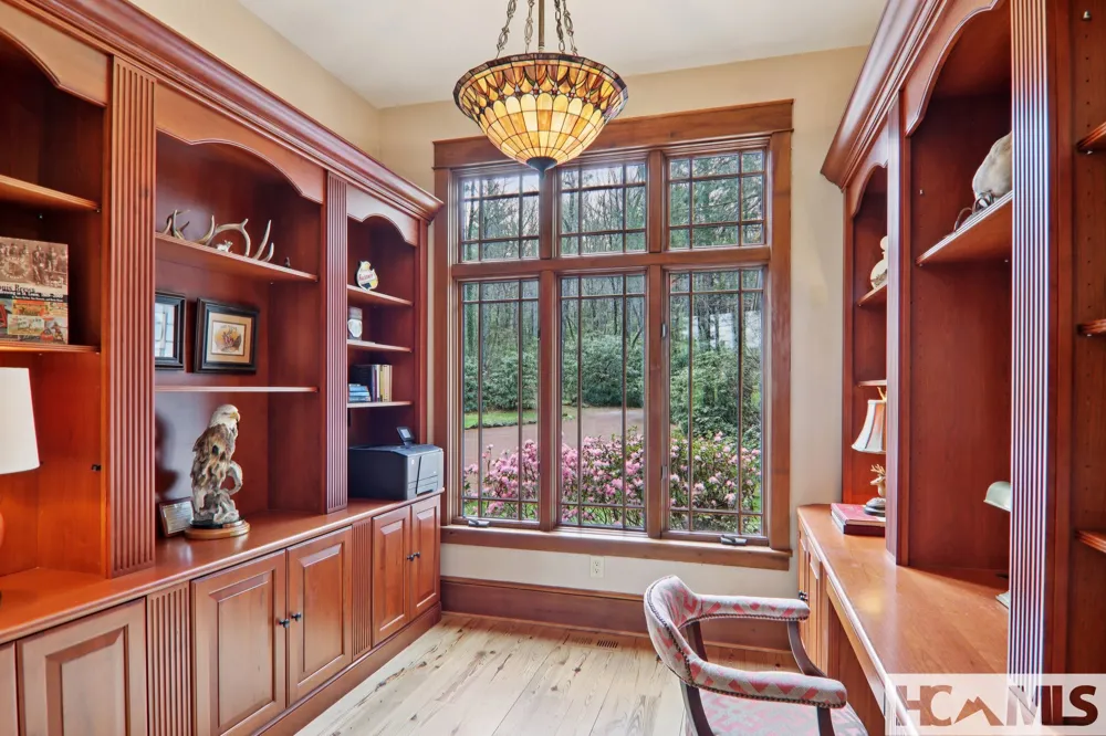 46 Mills Creek Drive Lake Toxaway, NC 28747