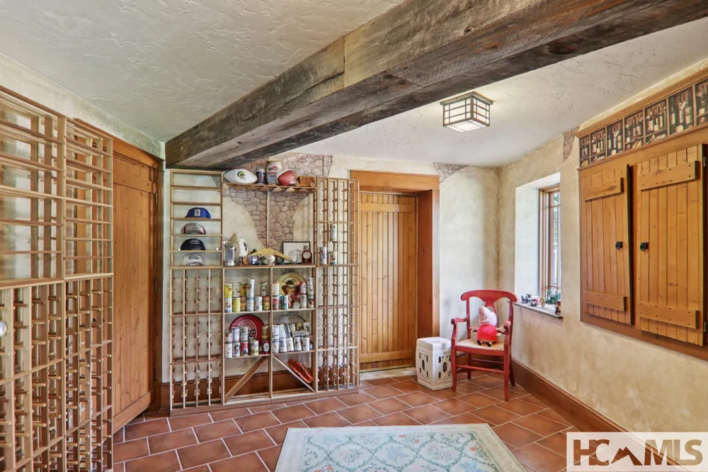 46 Mills Creek Drive Lake Toxaway, NC 28747