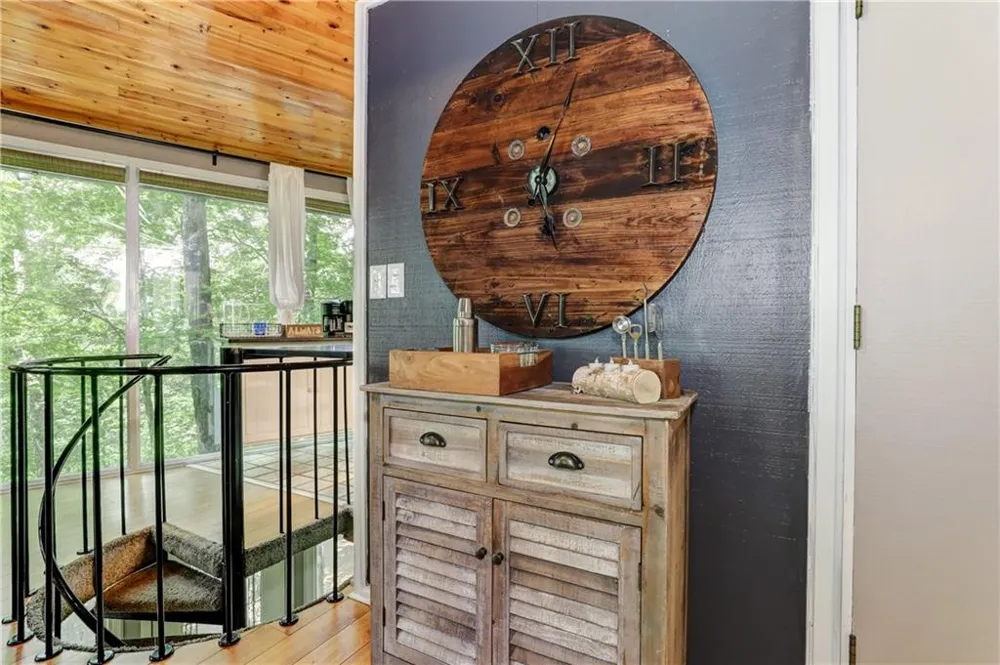 196 Treetopper Circle Big Canoe, GA 30143