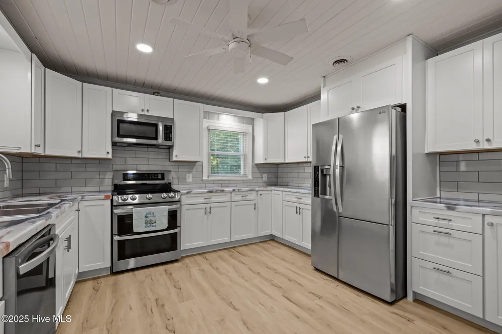 376 Shell Road Atlantic, NC 28511