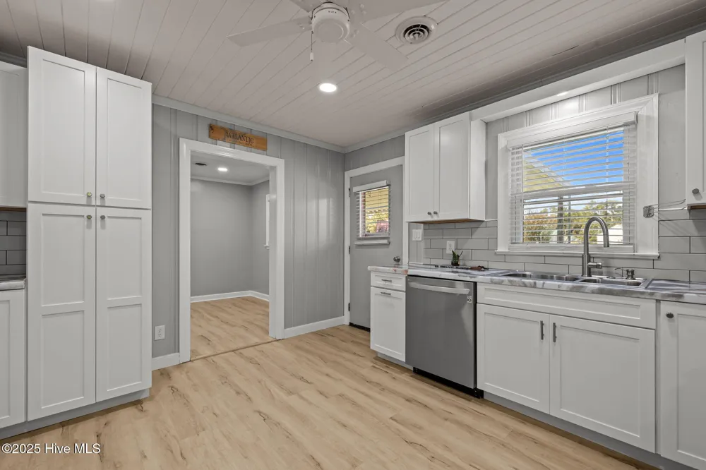 376 Shell Road Atlantic, NC 28511