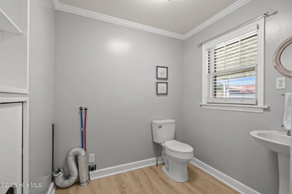 376 Shell Road Atlantic, NC 28511