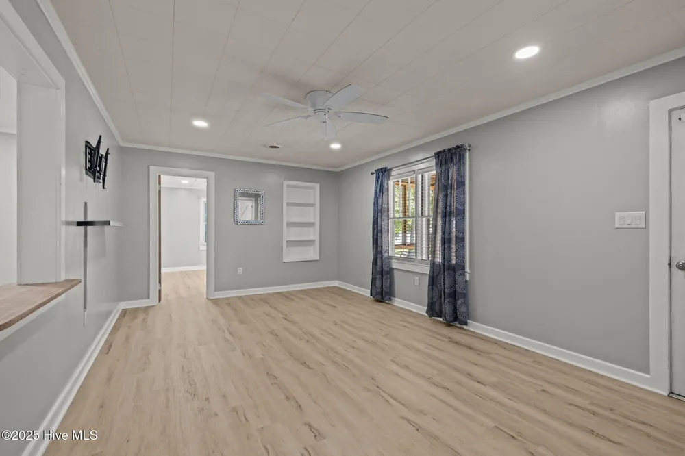 376 Shell Road Atlantic, NC 28511