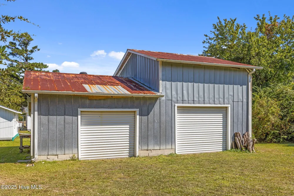 376 Shell Road Atlantic, NC 28511