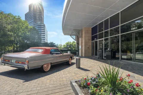 1901 Post Oak Boulevard #4103