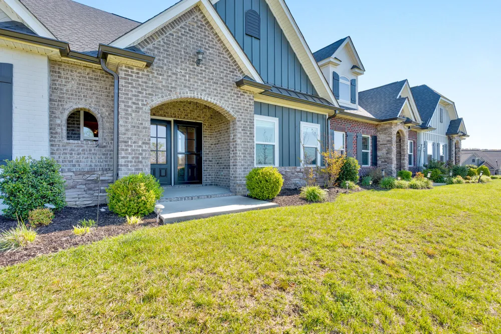 34 Founding Way Lookout Mountain, GA 30750