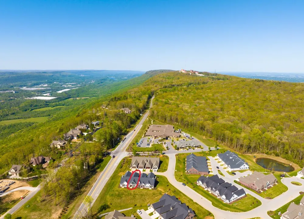 34 Founding Way Lookout Mountain, GA 30750