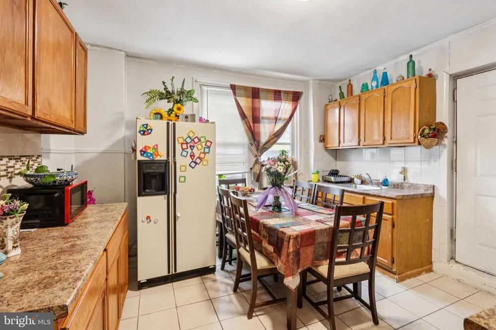 5977 OGONTZ AVENUE Philadelphia, PA 19141