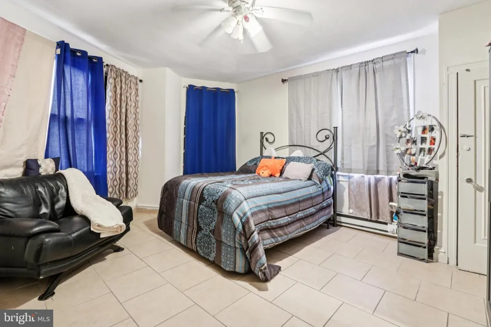 5977 OGONTZ AVENUE Philadelphia, PA 19141
