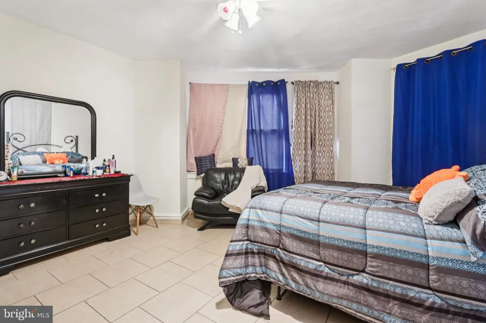 5977 OGONTZ AVENUE Philadelphia, PA 19141