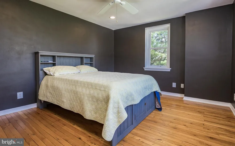 820 SHARPLESS ROAD Hockessin, DE 19707