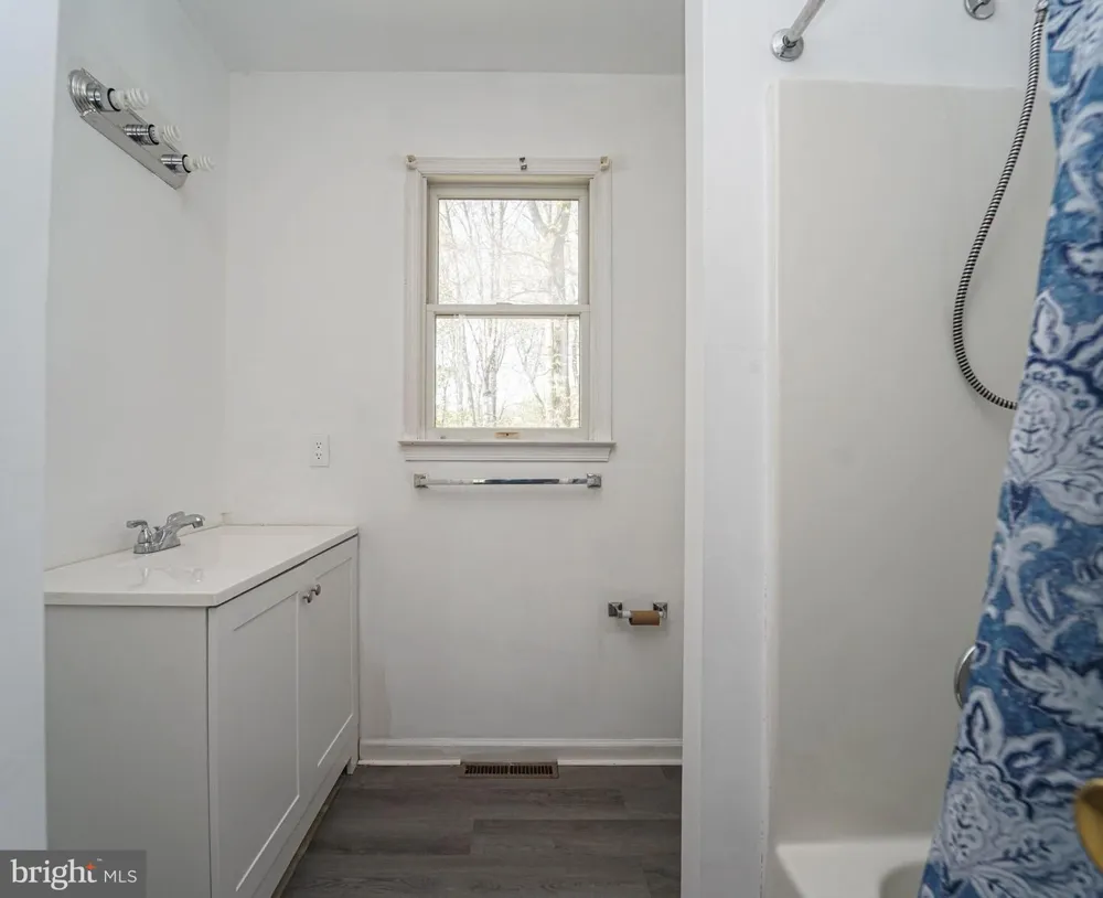 729 DAVOL ROAD Stevensville, MD 21666