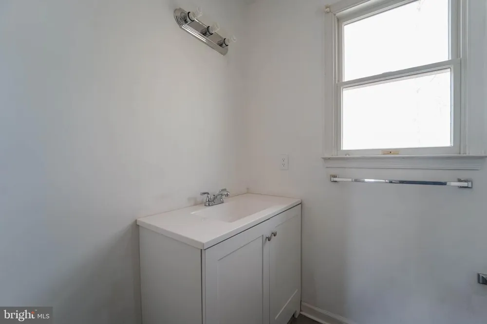 729 DAVOL ROAD Stevensville, MD 21666