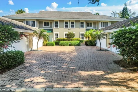 Crossings Court #21