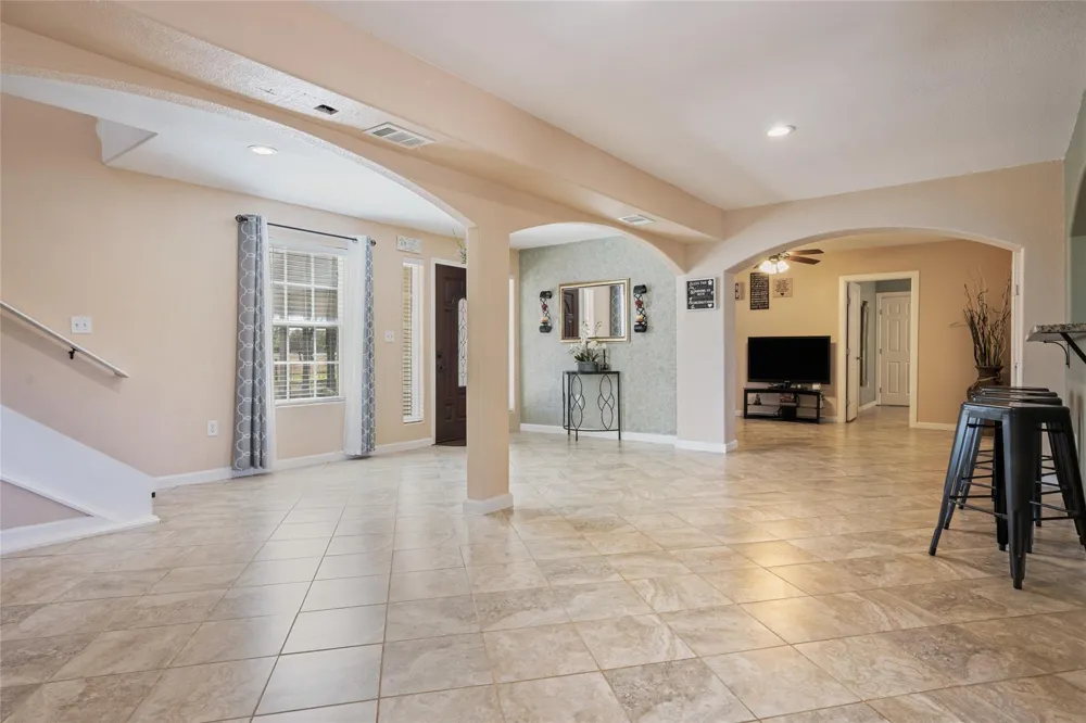 825 County Road 119 Hallettsville, TX 77964