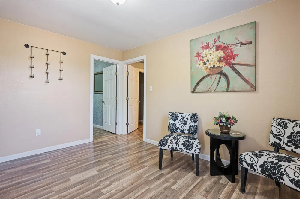825 County Road 119 Hallettsville, TX 77964