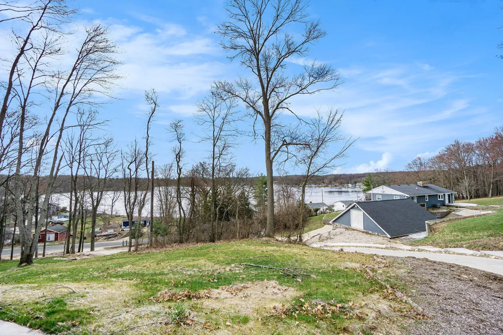 12349 Sherman Lake Drive Augusta, MI 49012