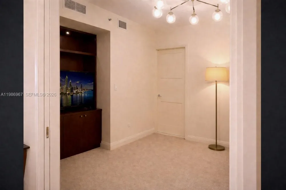 1800 S Ocean Dr #UPH4301 Hallandale Beach, FL 33009