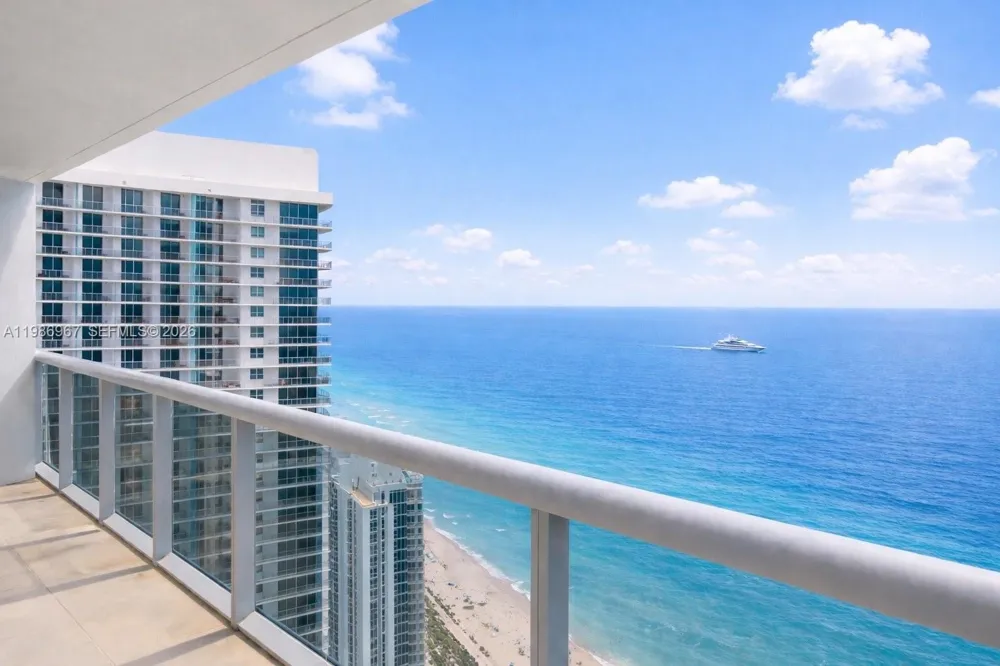 1800 S Ocean Dr #UPH4301 Hallandale Beach, FL 33009