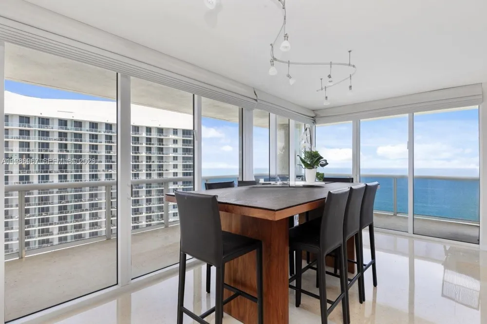 1800 S Ocean Dr #UPH4301 Hallandale Beach, FL 33009