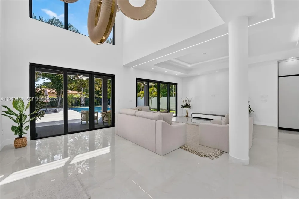 9833 Miami Ave Miami Shores, FL 33150