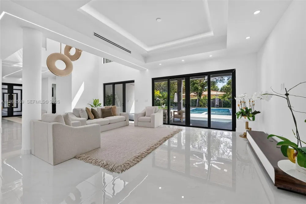 9833 Miami Ave Miami Shores, FL 33150