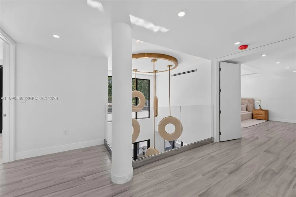 9833 Miami Ave Miami Shores, FL 33150