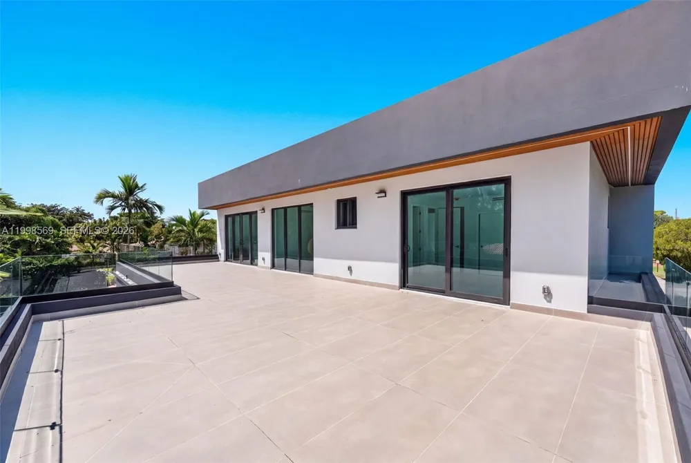 9833 Miami Ave Miami Shores, FL 33150
