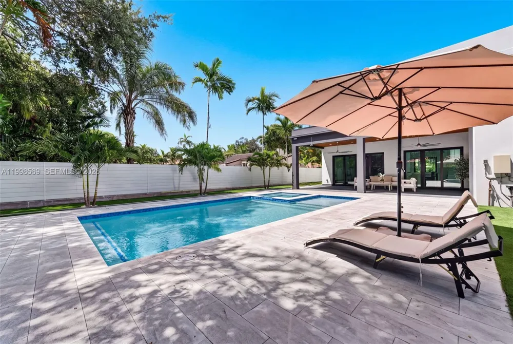 9833 Miami Ave Miami Shores, FL 33150