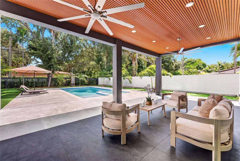 9833 Miami Ave Miami Shores, FL 33150