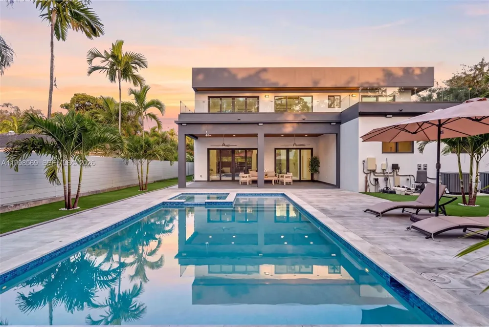 9833 Miami Ave Miami Shores, FL 33150