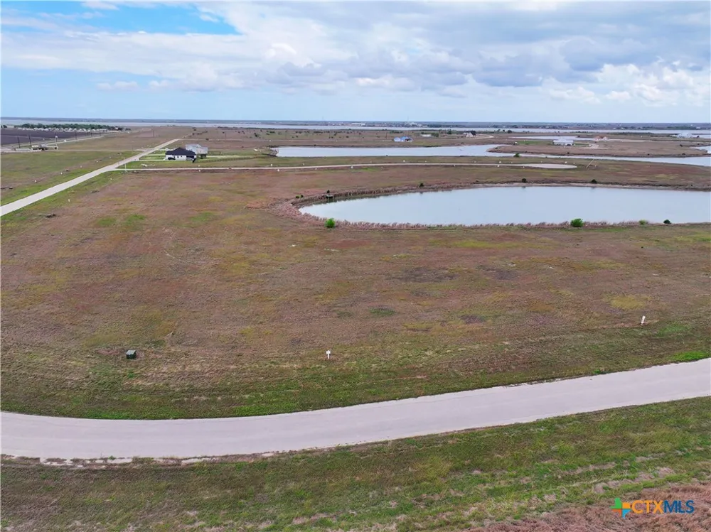 42 Redfish Retreat Drive Port Lavaca, TX 77979