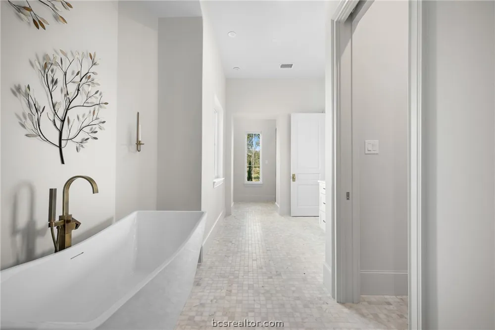 404 Blackberry Lane Washington, TX 77880