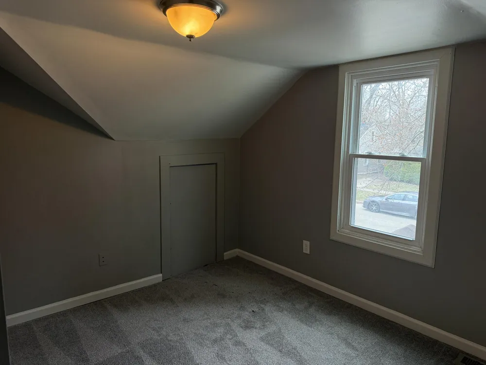 18852 Indian Redford, MI 48240