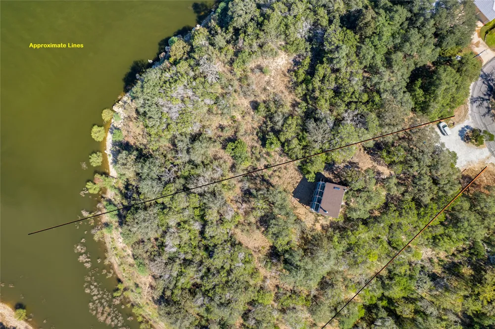 501 Coventry Road Spicewood, TX 78669