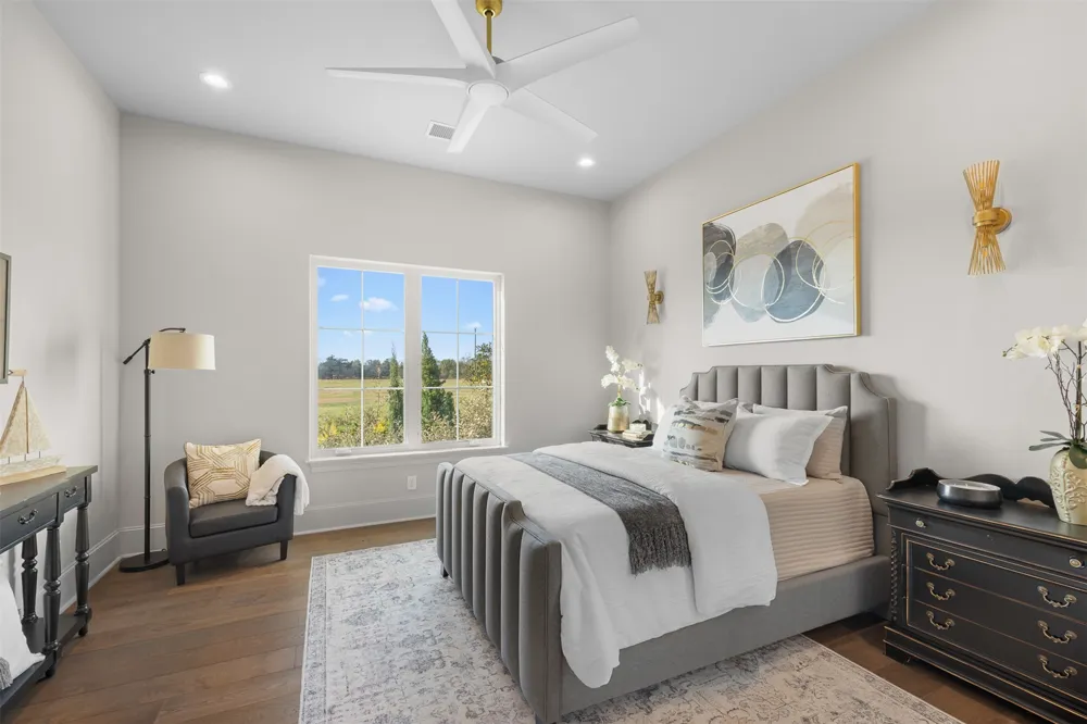 404 Blackberry Lane Washington, TX 77880