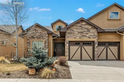 1310 Longs Point