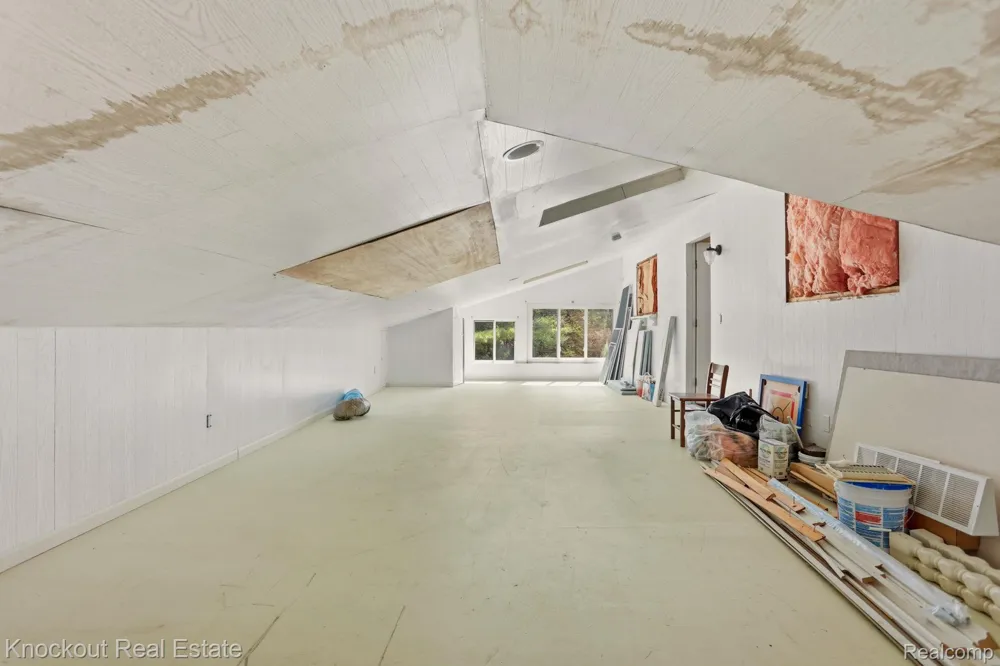 9239 Lange Road Birch Run Township, MI 48415