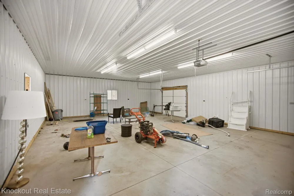 9239 Lange Road Birch Run Township, MI 48415