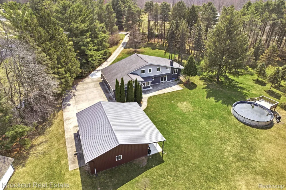 9239 Lange Road Birch Run Township, MI 48415