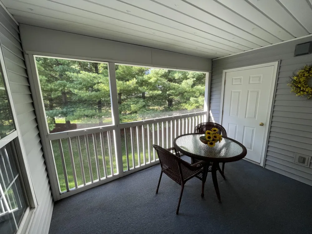 732 W Barrington Circle Summit Township, MI 49203