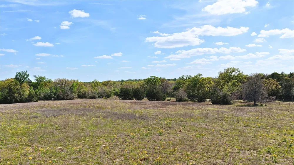 29 Legacy Rd - 10 Acres Caldwell, TX 77879