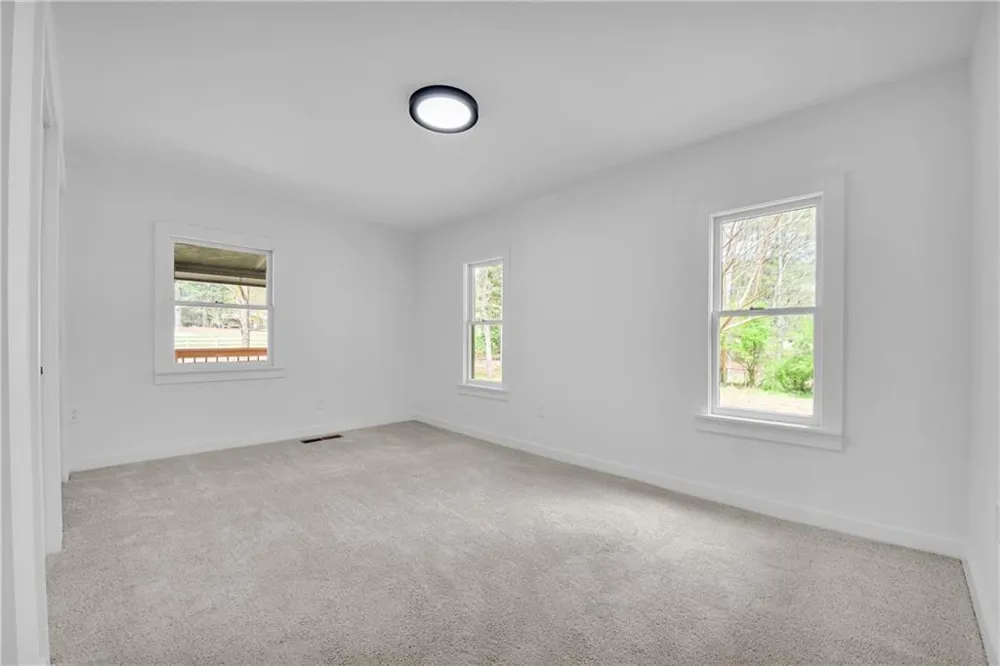 510 Mount Zion Road Oxford, GA 30054