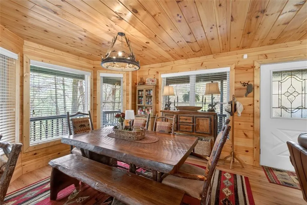 88 Crest Road Blairsville, GA 30512