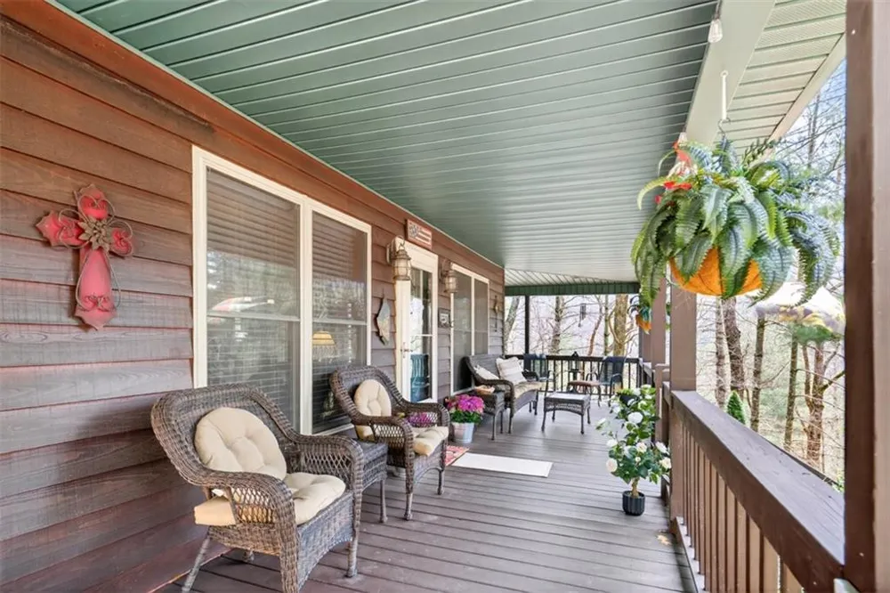 88 Crest Road Blairsville, GA 30512