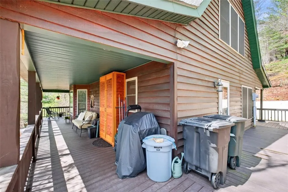88 Crest Road Blairsville, GA 30512